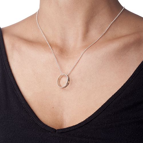 Collier avec pendentif anneau personnalisé en argent