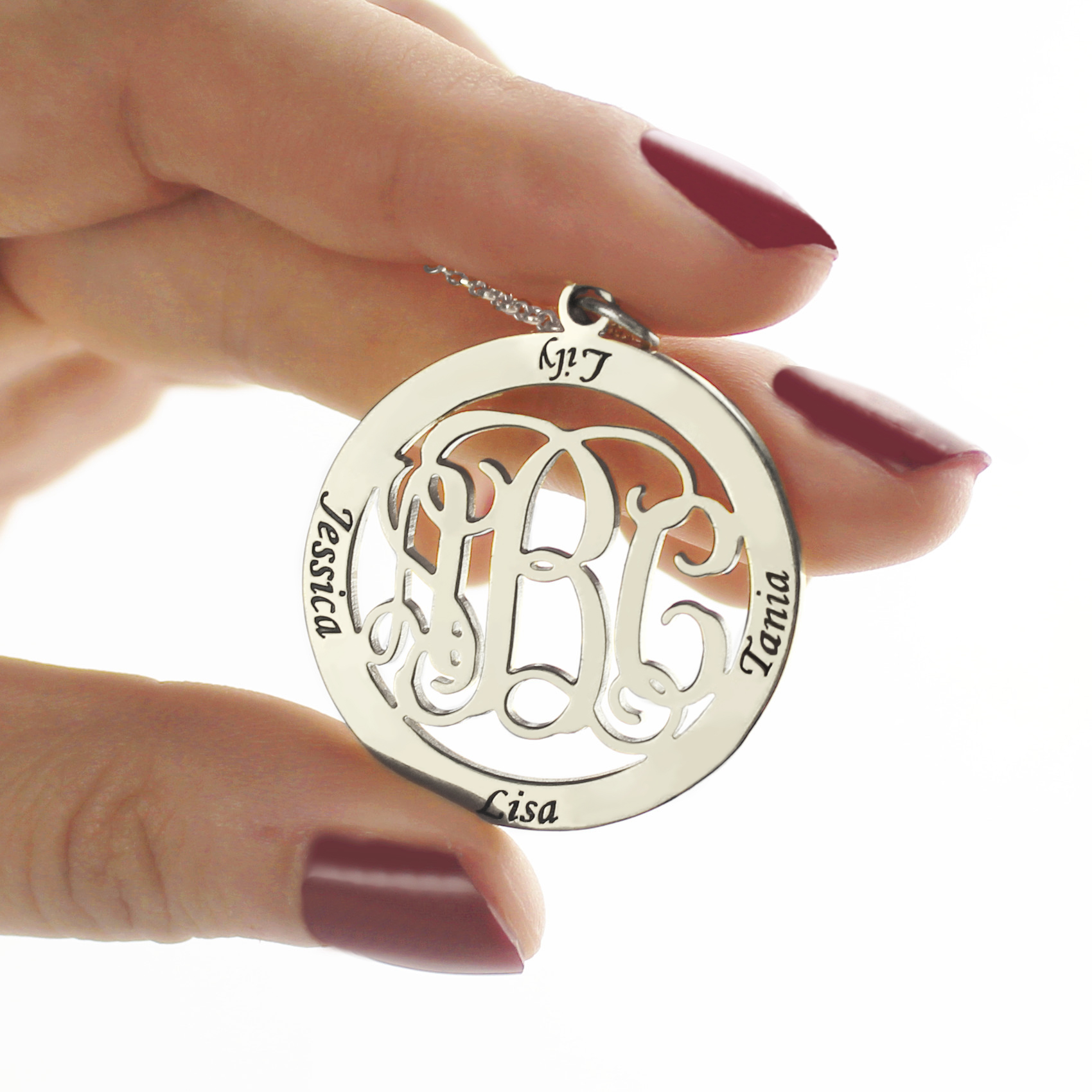 la famille Monogramme prénom Collier